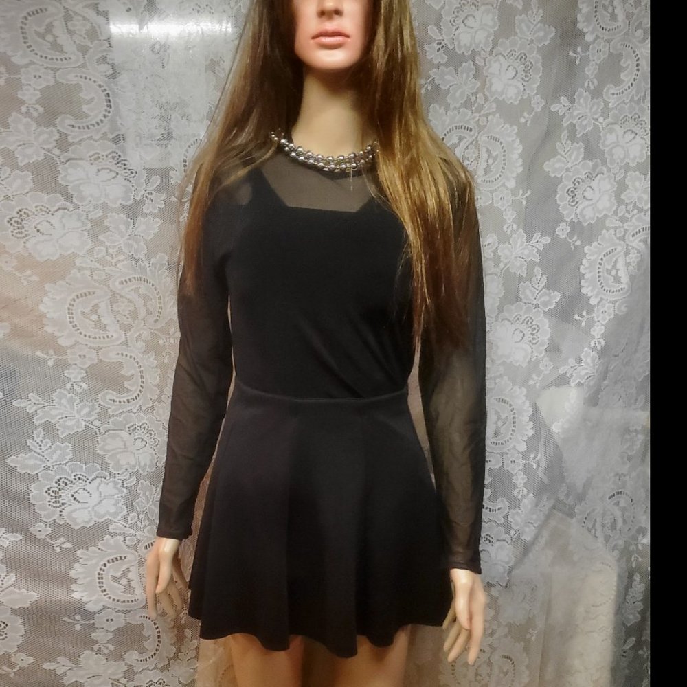 ambiance apparel cute black skater skirt size medium